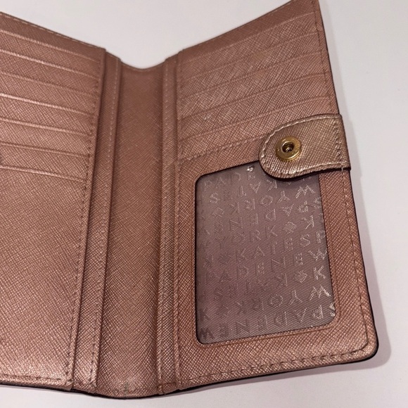 Kate Spade Salmon Pink Gold Wallet Luxurious Minimalist Design - Picture 14 of 16